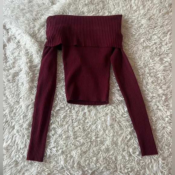 Princess Polly Morley Off Shoulder Sweater - Picture 4 of 7